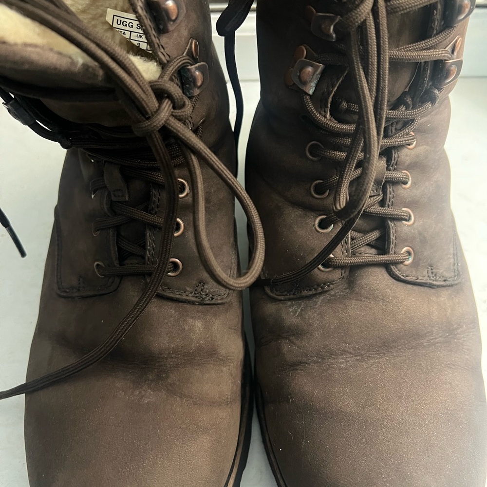 UGG Men's Chocolate Lace-Up Boots
